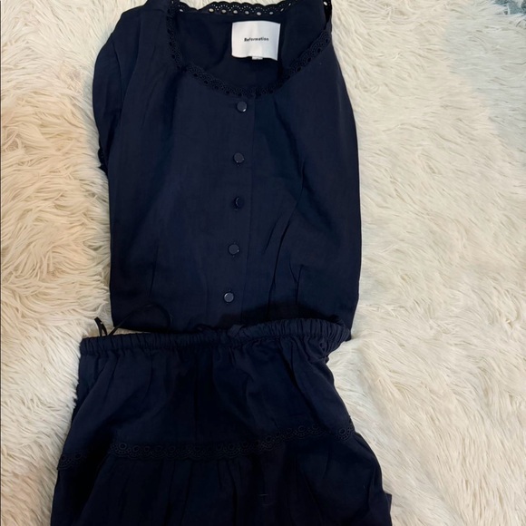 Reformation Valetta Two Piece Navy - Picture 7 of 8